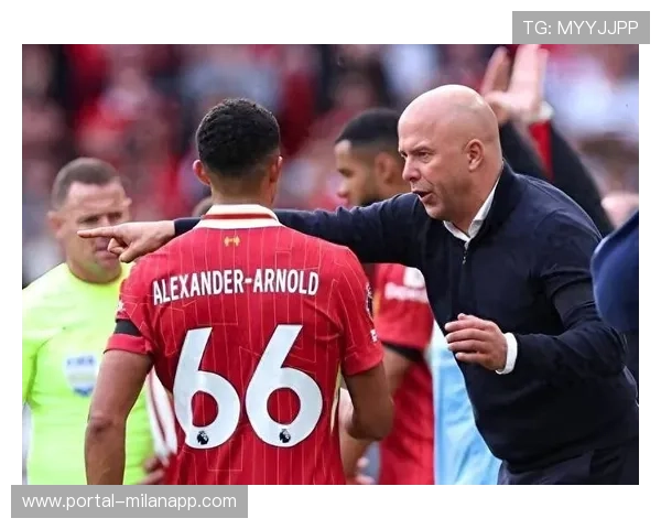 拜仁3-1逆转葡萄牙体育，积分紧追阿森纳